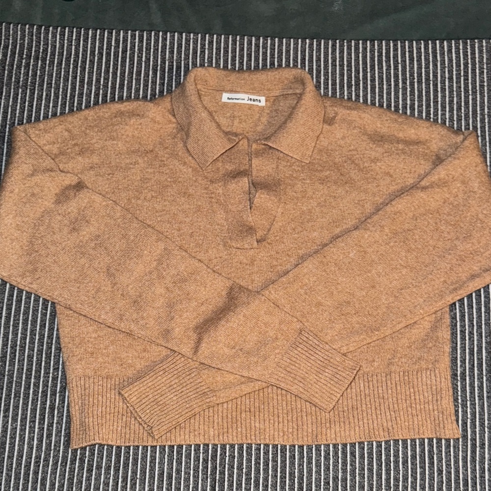 SOLD - Reformation Cashmere Sweater XS